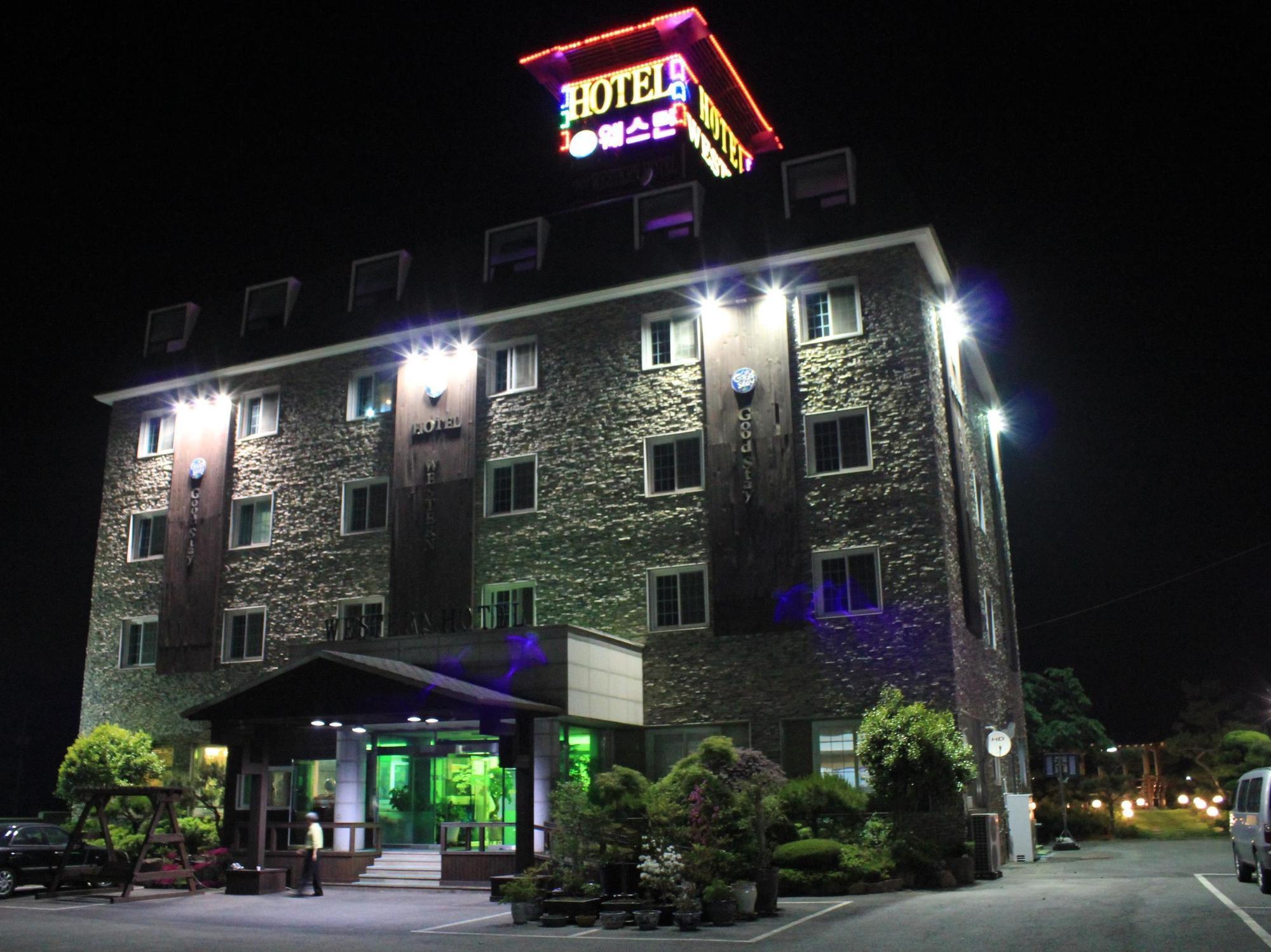 Gunsan Western Hotel Екстериор снимка