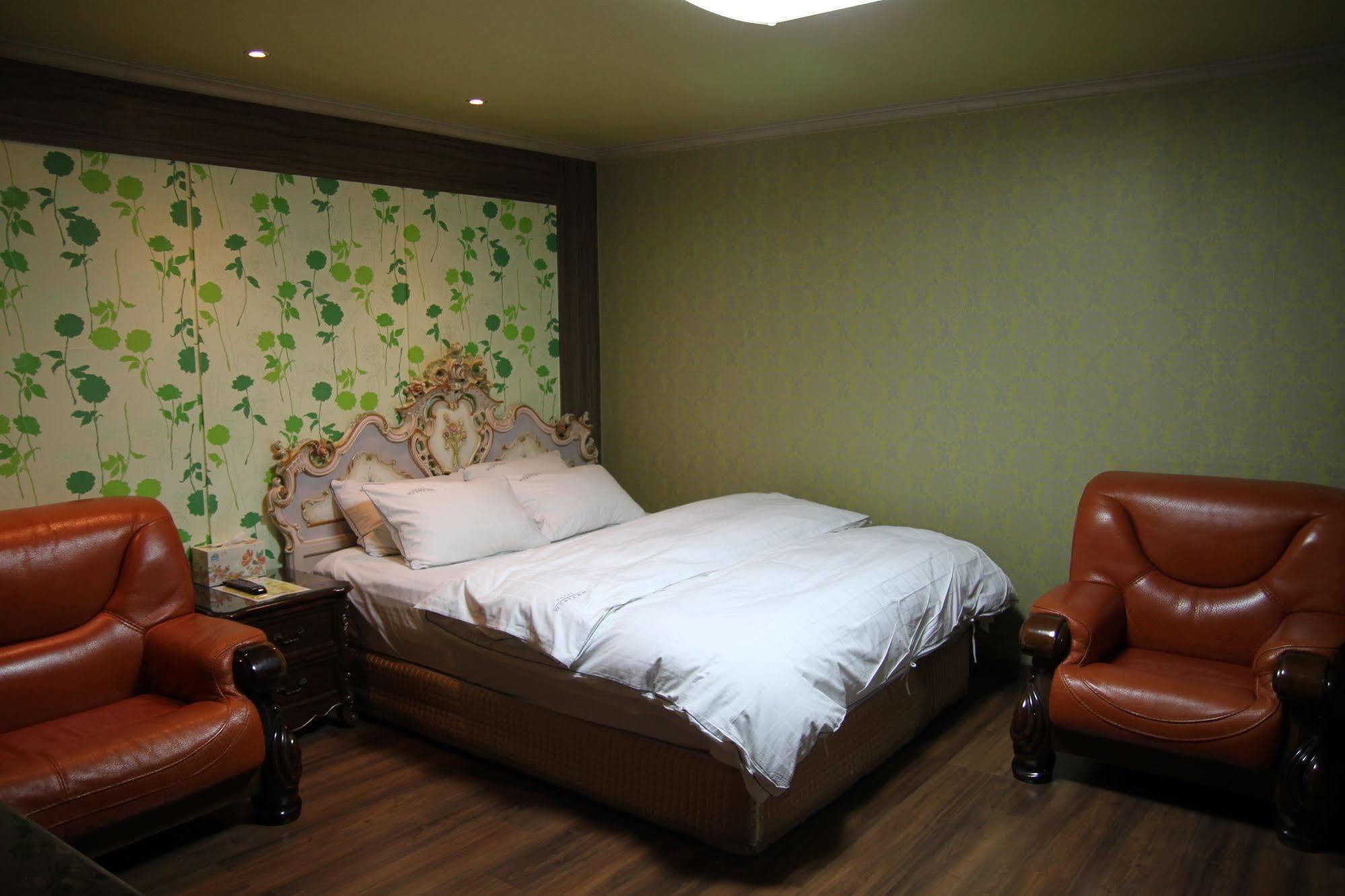 Gunsan Western Hotel Екстериор снимка